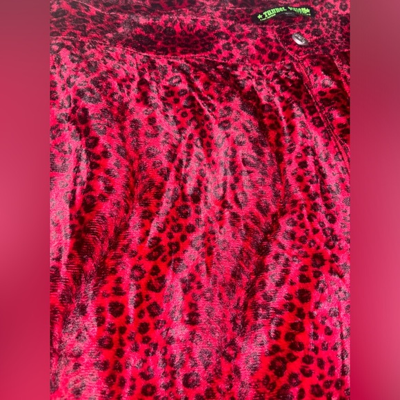 Fuzzy animal print pants tunnel vision 5x - Picture 7 of 7